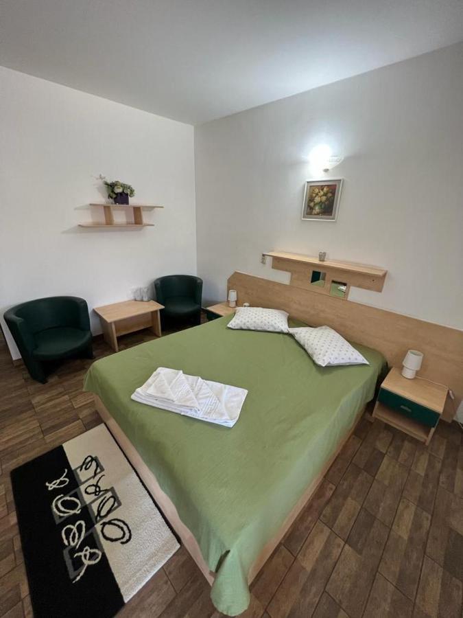 Motel Select Satu Mare Extérieur photo